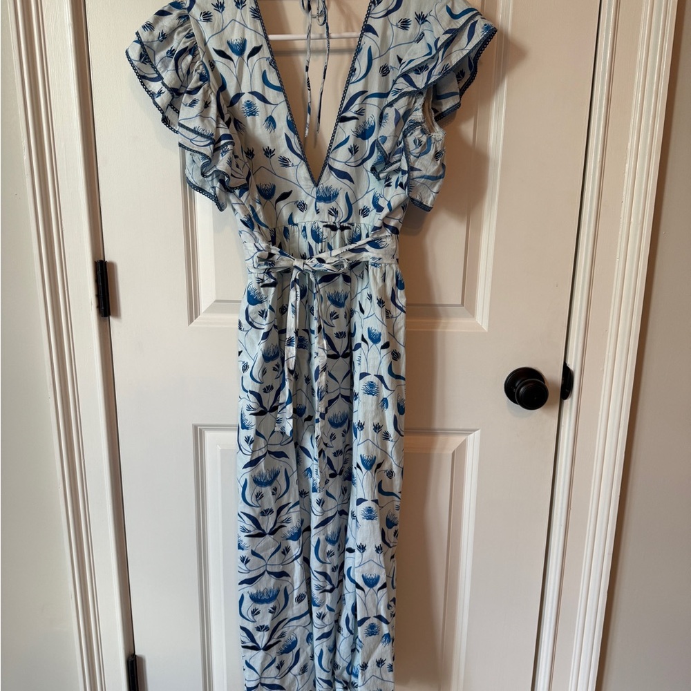 Monsoon and Beyond Blue and White Garment